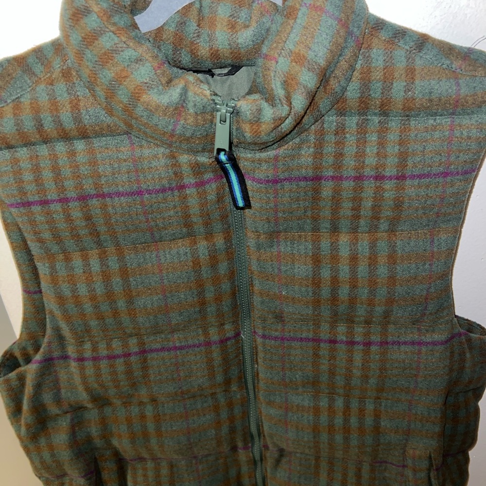 Plaid Puffer Vest with Zipper